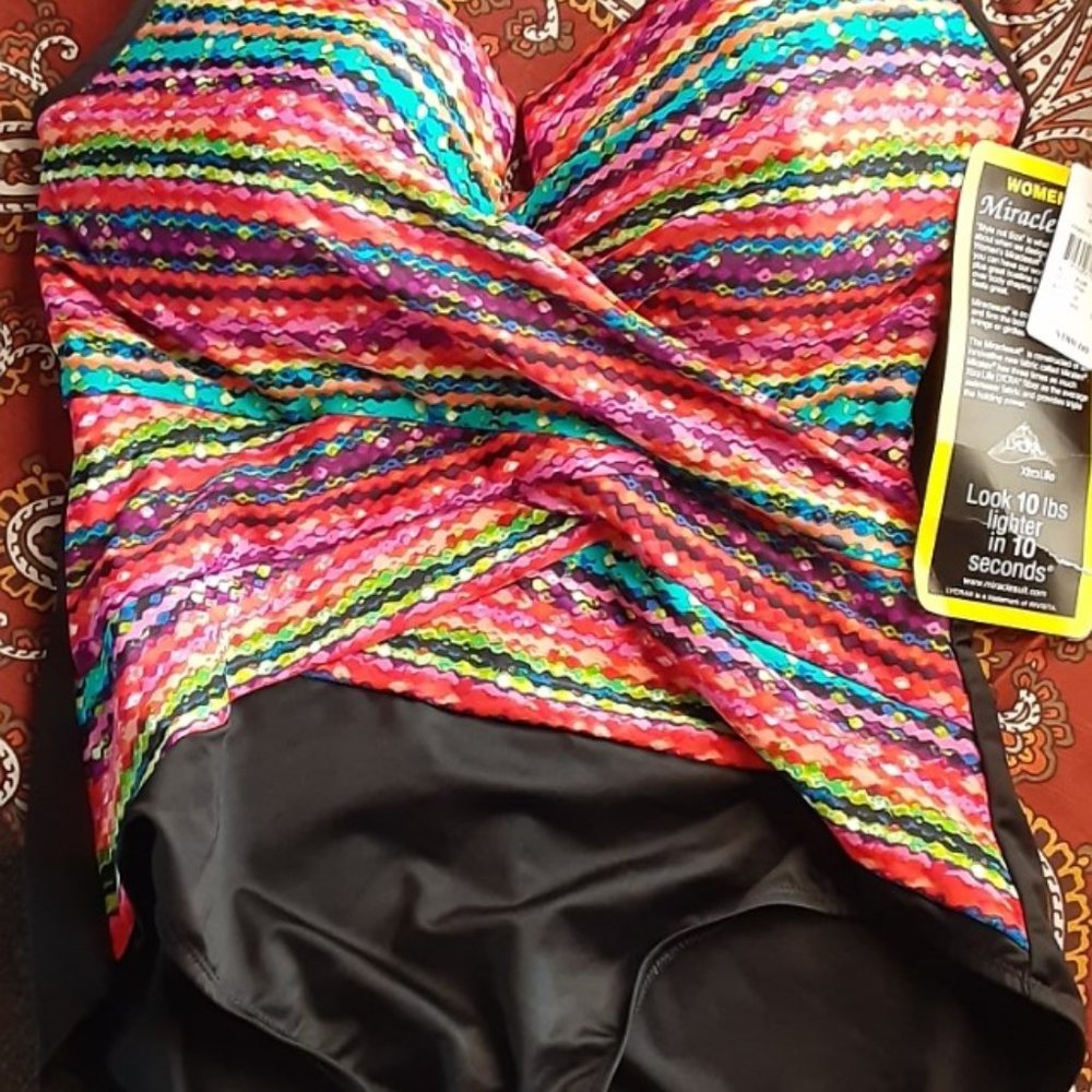 Miraclesuite Escape Multi 20W NWT